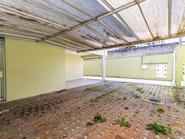 Casa no Capão Raso de 140 m² com 3 quartos