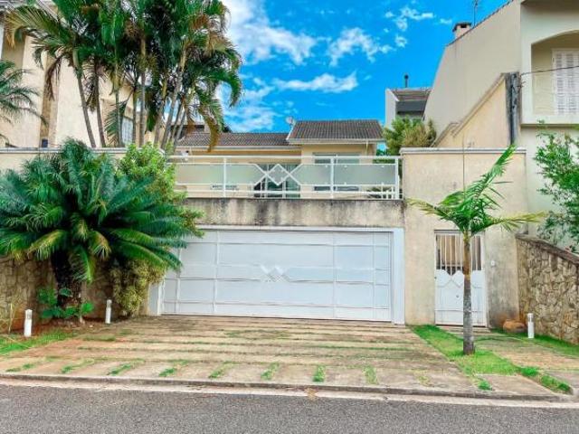 Casa no condomínio Condomínio Euroville 1 para venda com 3 quartos, sendo 3 suítes, 450m²