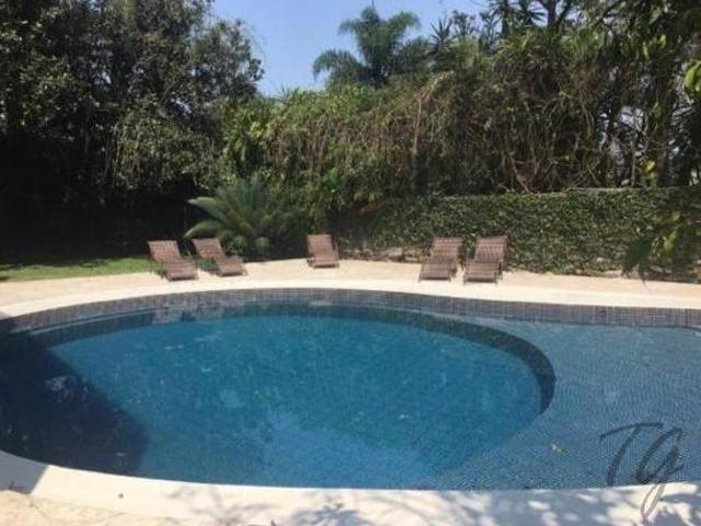 Casa no Condominio Praia da Baleia