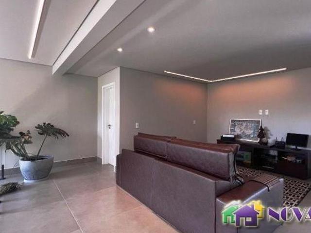 Casa no Condomínio Reserva Santa Isabel, à Venda em Jaguariúna SP, Centro: 3 quartos, 3 suítes, 3 sa