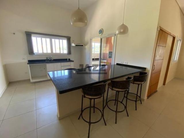 Casa no Condomínio Residencial Santa Bárbara