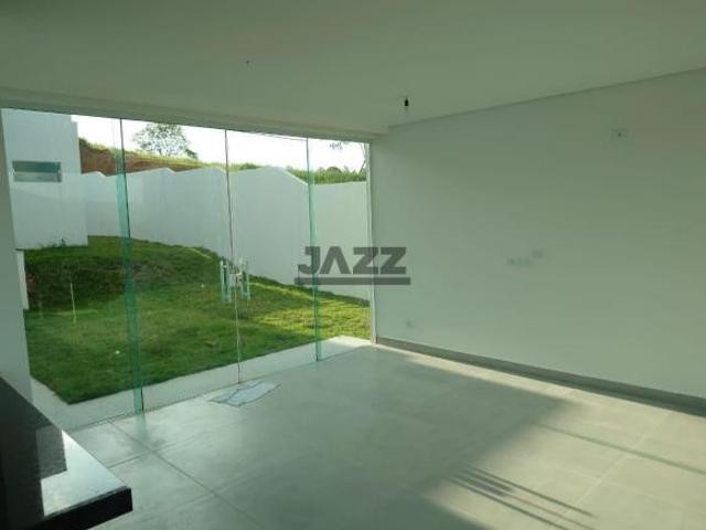 Casa no Condomínio Residencial Santa Bárbara
