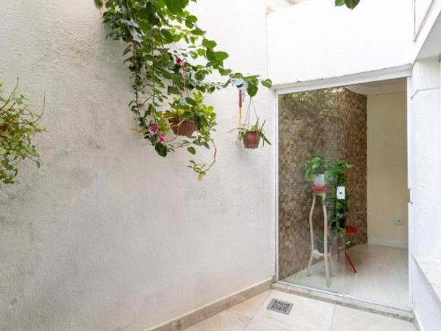 Casa no condomínio Residencial Recanto dos Pássaros para venda com 3 quartos, sendo 3 suítes, 220m²