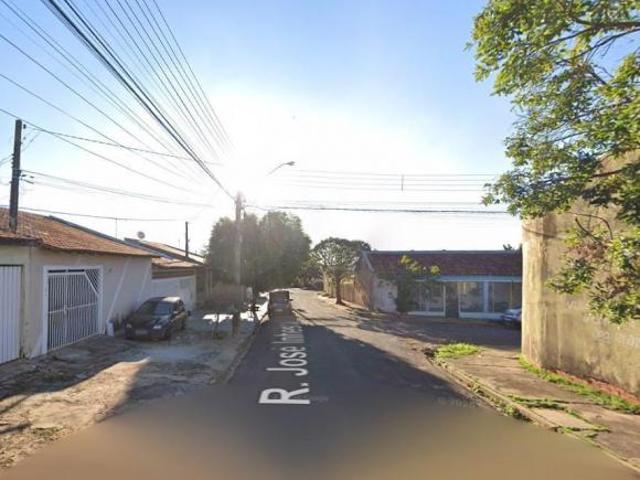 Casa no Conjunto Habitacional Presidente Eurico Gaspar Dutra em Bauru SP