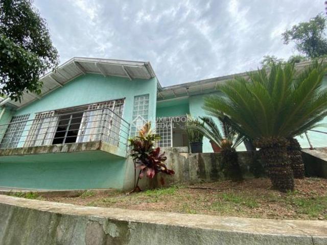 Casa no Guarani.