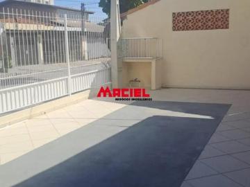 CASA NO JARDIM AMERICA COM 3 DORMITÓRIOS, SUITE COM EDICULA OTIMA LOCALIZAÇÃO