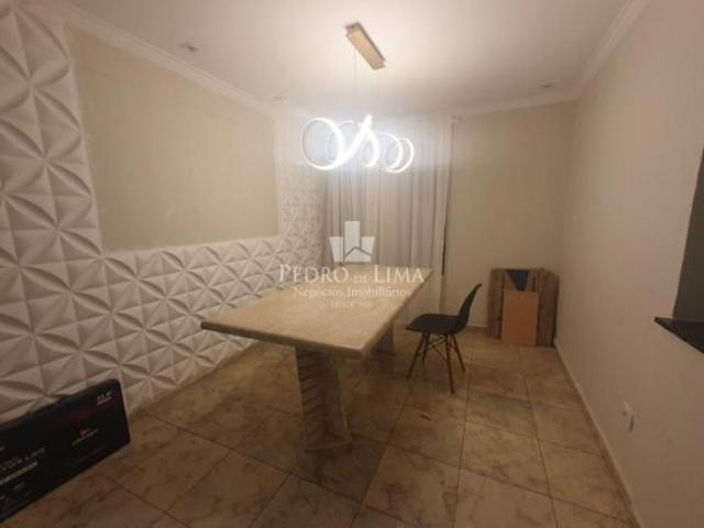 Casa no Jardim Aricanduva em terreno com 250m², 3 dormitórios, salão com churrasqueira, 5 vagas