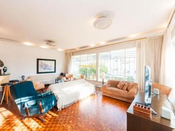 Casa no Jardim Botânico 350 m² privativos, amplo espaço Pronta para morar com a família