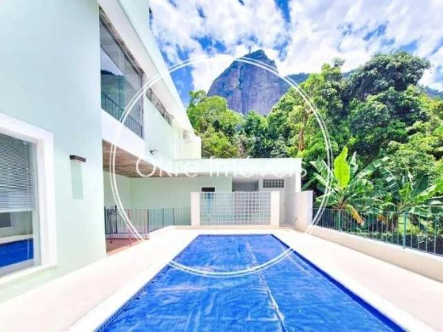 Casa No Jardim Botânico Com 4 Qts 600 M²!