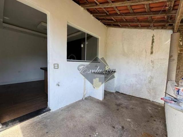 Casa no jardim Contorno