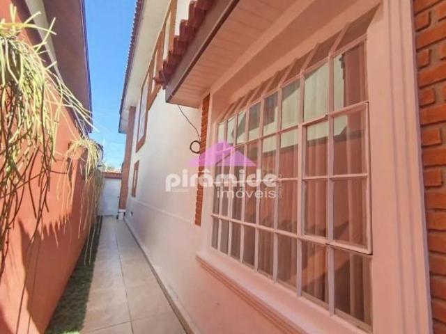 Casa no Jardim das Colinas no Condomínio Residencial Jardim das Colinas em São José dos Campos