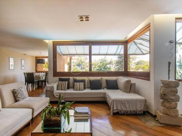 CASA NO JARDIM GUEDALA, 4 SUÍTES, 4 VAGAS