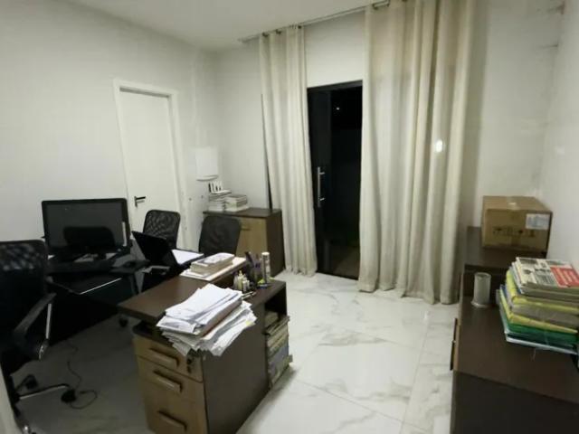 Casa no Jardins Coimbra com 3 suítes Marituba PA