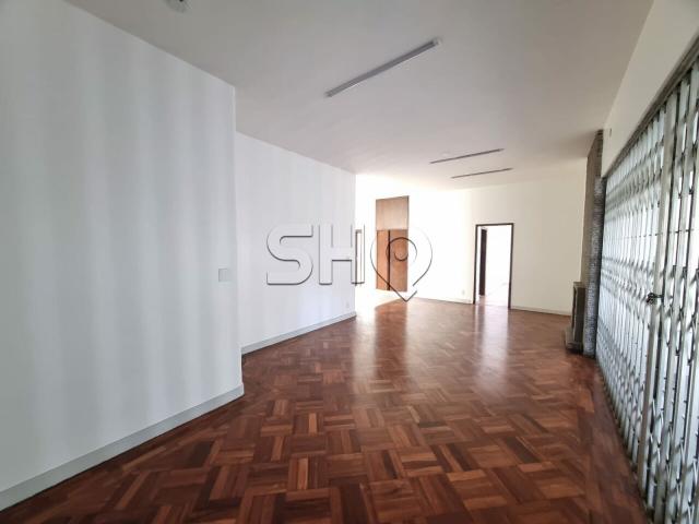Casa no Pacaembu com 12 dormitórios