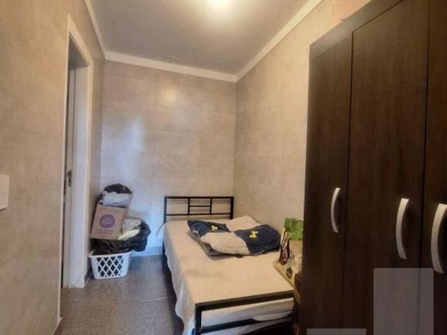 Casa no Pacaembu com piscina, 4 Quartos,2 suítes e 2 vagas