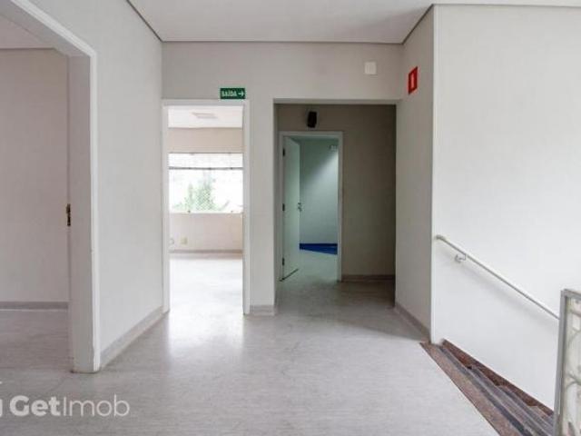 Casa no Pacaembu Venda e Aluguel em SP
