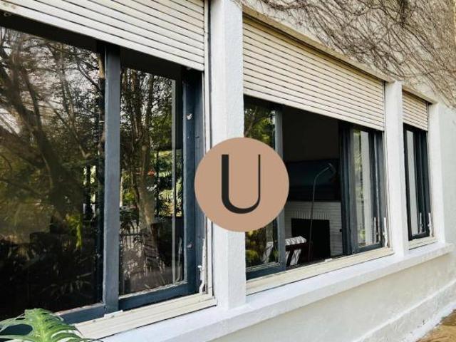 Casa no Pacaembu 400m2, 3 Dormitórios, Suíte Master, Vaga e Edícula Completa