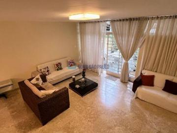 Casa no Paraíso/Aclimação com 3 Quartos 2 Suítes 5 Vagas e Edícula