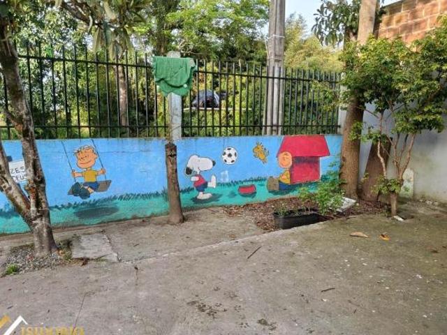 CASA NO PARQUE DA FONTE EM SJP! 03 QUARTOS, QUINTAL, GARAGEM, VARANDA!