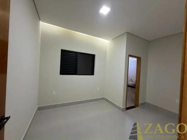 Casa no Parque dos Coqueiros por R$ 600.000,00