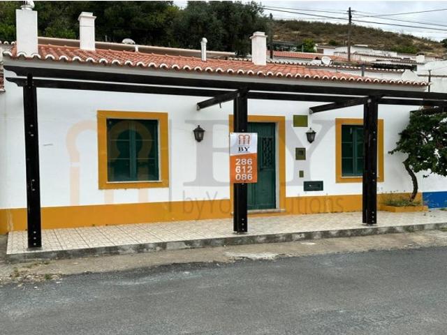 Casa no Pomarão