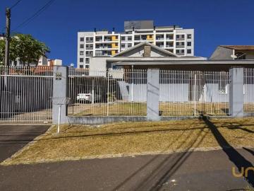 Casa no Portão de 335.71 m² com 3 quartos