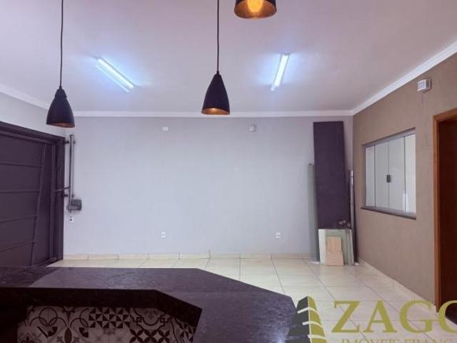 Casa no Primo Meneguetti por R$ 750.000,00