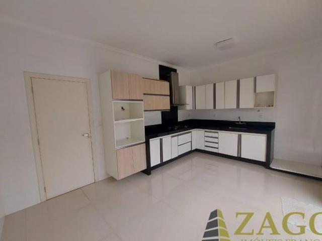 Casa no Residencial Nova Franca por R$ 850.000,00