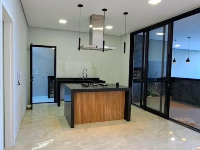 Casa no Residencial Tellini por R$ 1.350.000,00