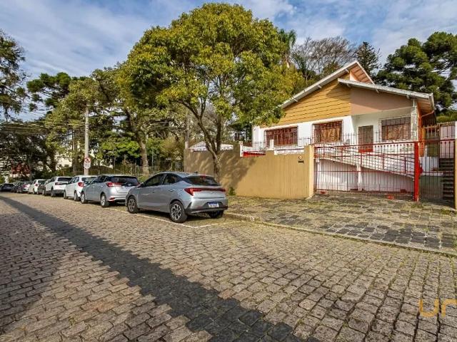 Casa no São Francisco de 220 m² com 7 quartos