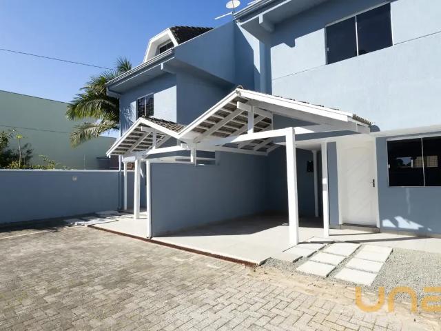 Casa no Santa Felicidade de 160 m² com 2 quartos