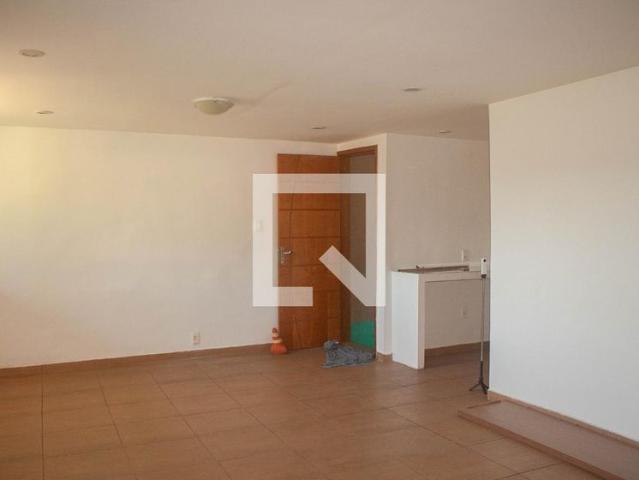 Casa, Nossa Sra. de Fátima, 1 Quarto, 90 m2 Nilópolis