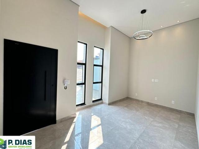 Casa Nova com acabamento exclusivo a venda em Socorro, Interior de São Paulo