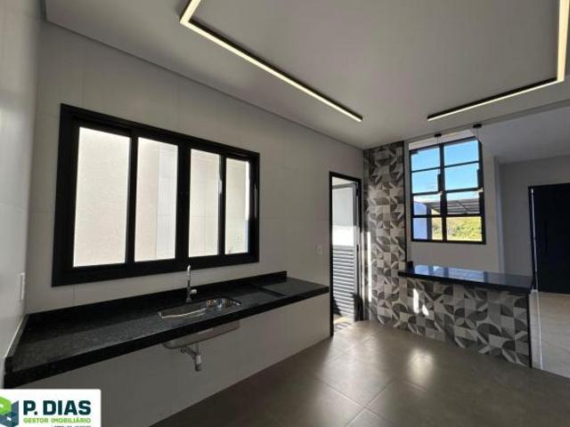 Casa nova com excelente acabamento em Socorro, Interior de São Paulo