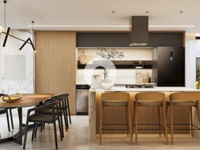 CASA NOVA COM TERRENO RESERVADO AO LADO DO BOSQUE