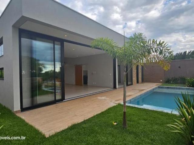 Casa nova com vista para o lago e projeto bem resolvido Venda Jockey Park Jockey Lago