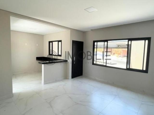 Casa nova com 3 dormitórios e área gourmet no Jardim Bom Sucesso em Indaiatuba