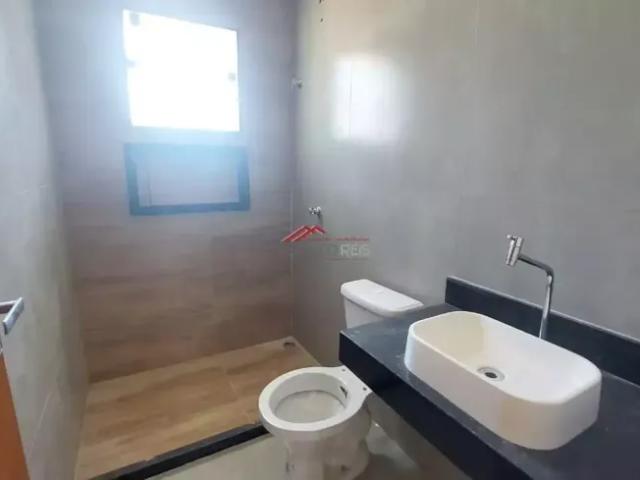 Casa nova à venda em condomínio na Rasa Buzios