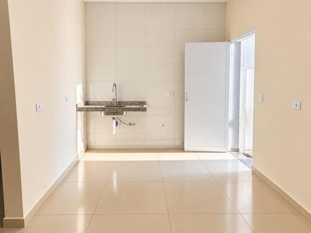Casa Nova à Venda no Bosque dos Eucaliptos – 100m², 3 Dormitórios e Garagem Coberta