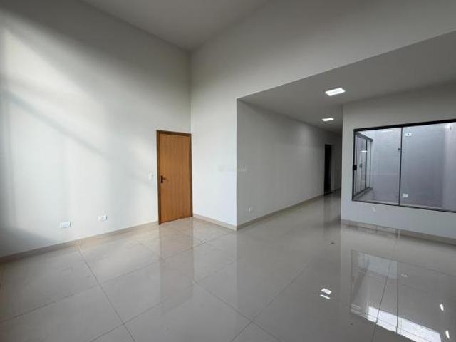 CASA NOVA À VENDA NO JD CATUAÍ EM CAMBIRA