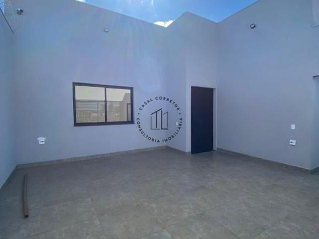 CASA NOVA BAIRRO NOVO MUNDO SÃO GOTARDO
