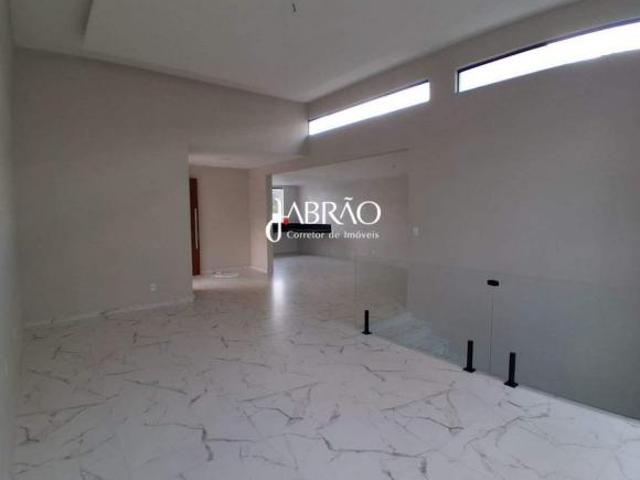 Casa nova de alto padrão a venda no loteamento Marino Ceolin, Barbacena, MG