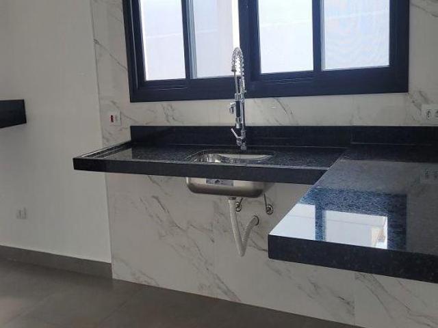 Casa Nova em Condominio com 3 suítes em Sao Pedro