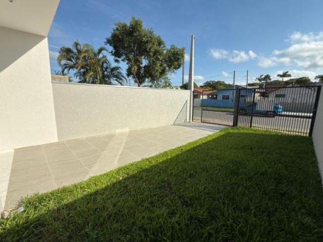CASA NOVA EM GUARATUBA l 3 QUARTOS / SUÍTE
