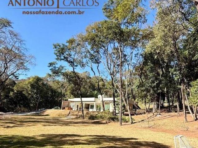 Casa nova linear à venda no Condomínio Nossa Fazenda em Esmeraldas MG