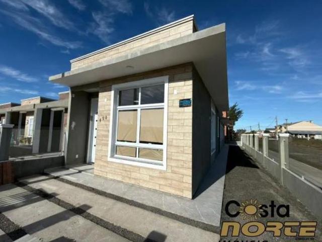 Casa NOVA Próximo do Mar em Tramandaí