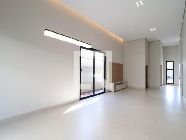 Casa, Nova Uberlândia, 3 Quartos, 238 m2 Uberlândia