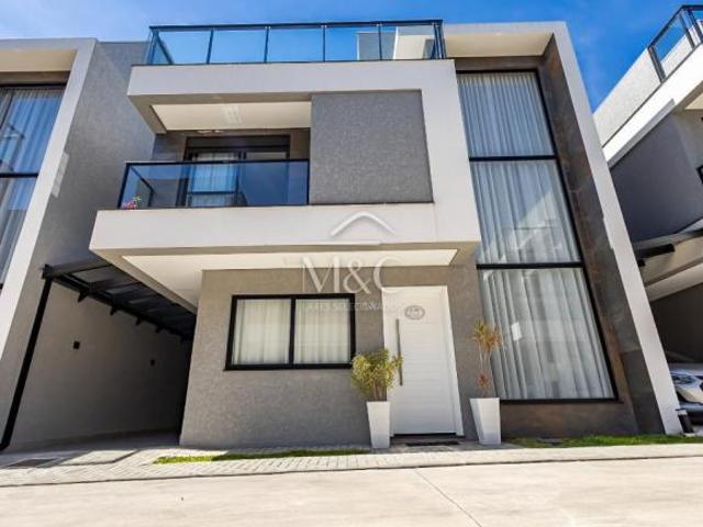 CASA NOVISSÍMA PORTEIRA FECHADA de condomínio com