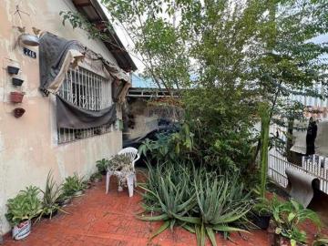Casa ou Terreno na Vila São João em Sorocaba SP com 160m² de terreno e 100m² de construção por apena