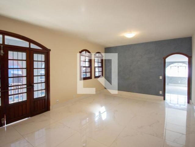 Casa, Ouro Preto, 6 Quartos, 700 m2 Belo Horizonte